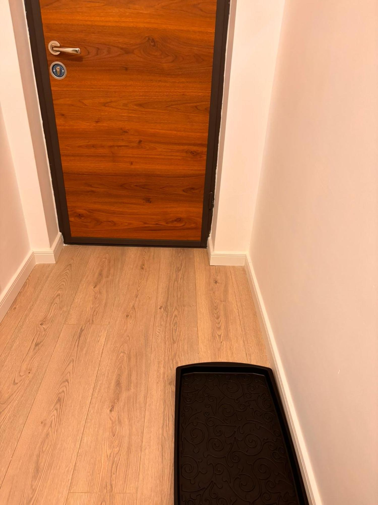 Dream - Large Apartament With Freeparking In A Quietarea Just 10 Minutes Away From City Center Bistriţa Exterior foto